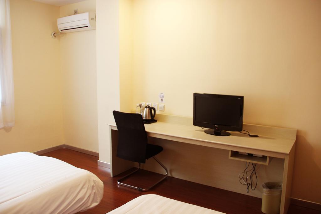 Hotel Hanting Jiading Yecheng Road