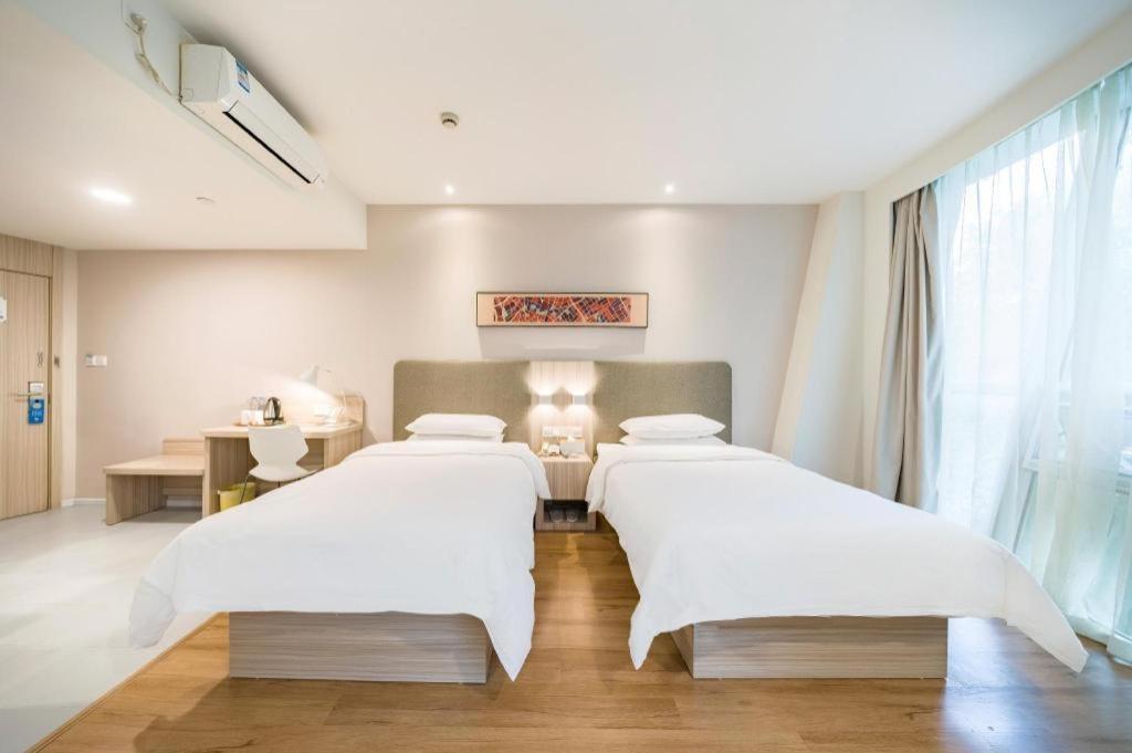 Hanting Jiading Yecheng Road Hotel