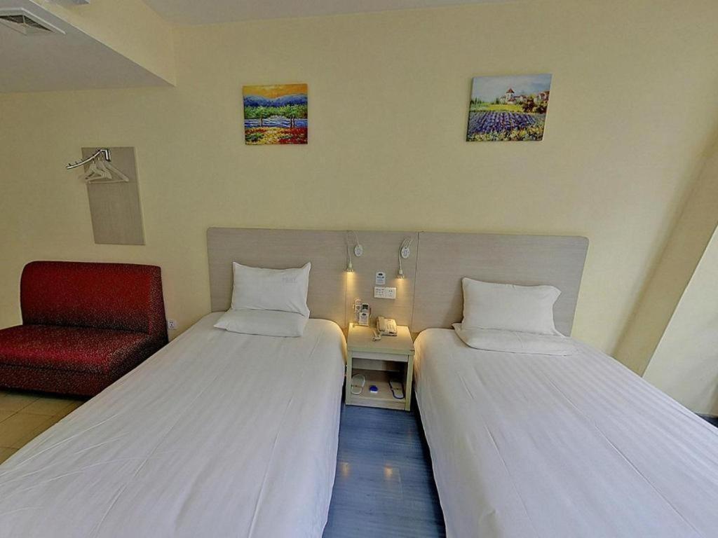 Hanting Jiading Yecheng Road Hotel